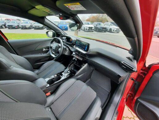 Peugeot 208 e-GT EL100kW 1.MAJ!