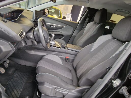 Peugeot 5008 STYLE 1.5BlueHDi 130k MAN6 7MÍST