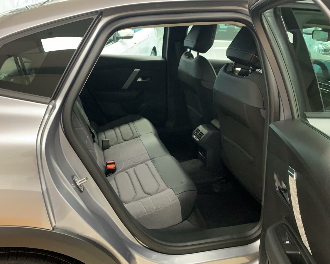 Foto vozidla Citroën C4 X 11