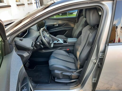 Peugeot 5008 ALLURE PACK 1.5 BHDi 130k EAT8