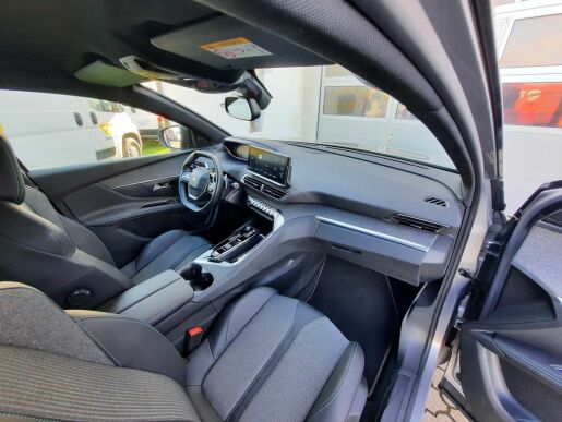 Peugeot 5008 ALLURE PACK 1.5 BHDi 130k EAT8