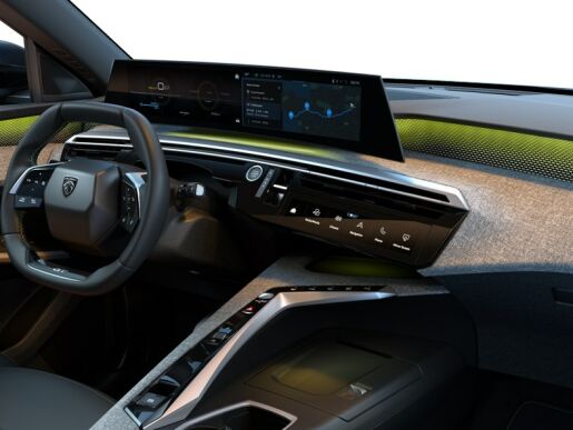 Peugeot 5008 E-5008 GT Elektro 157kW (73kWh)