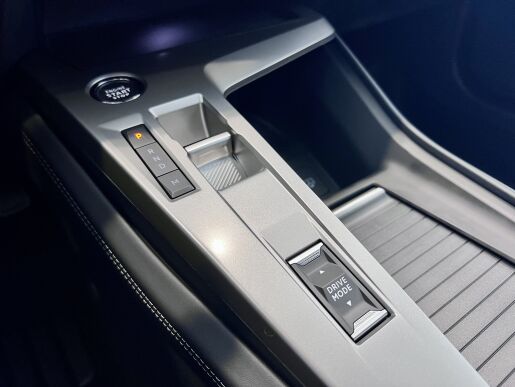 Peugeot 308 SW ALLURE 130 koní, Automat