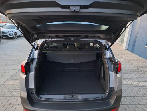 Peugeot 5008 ACTIVE PACK BlHDi 130 EAT8