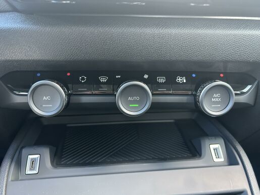 Citroën C4  1.2 PureTech 100 S&S MAN6 YOU
