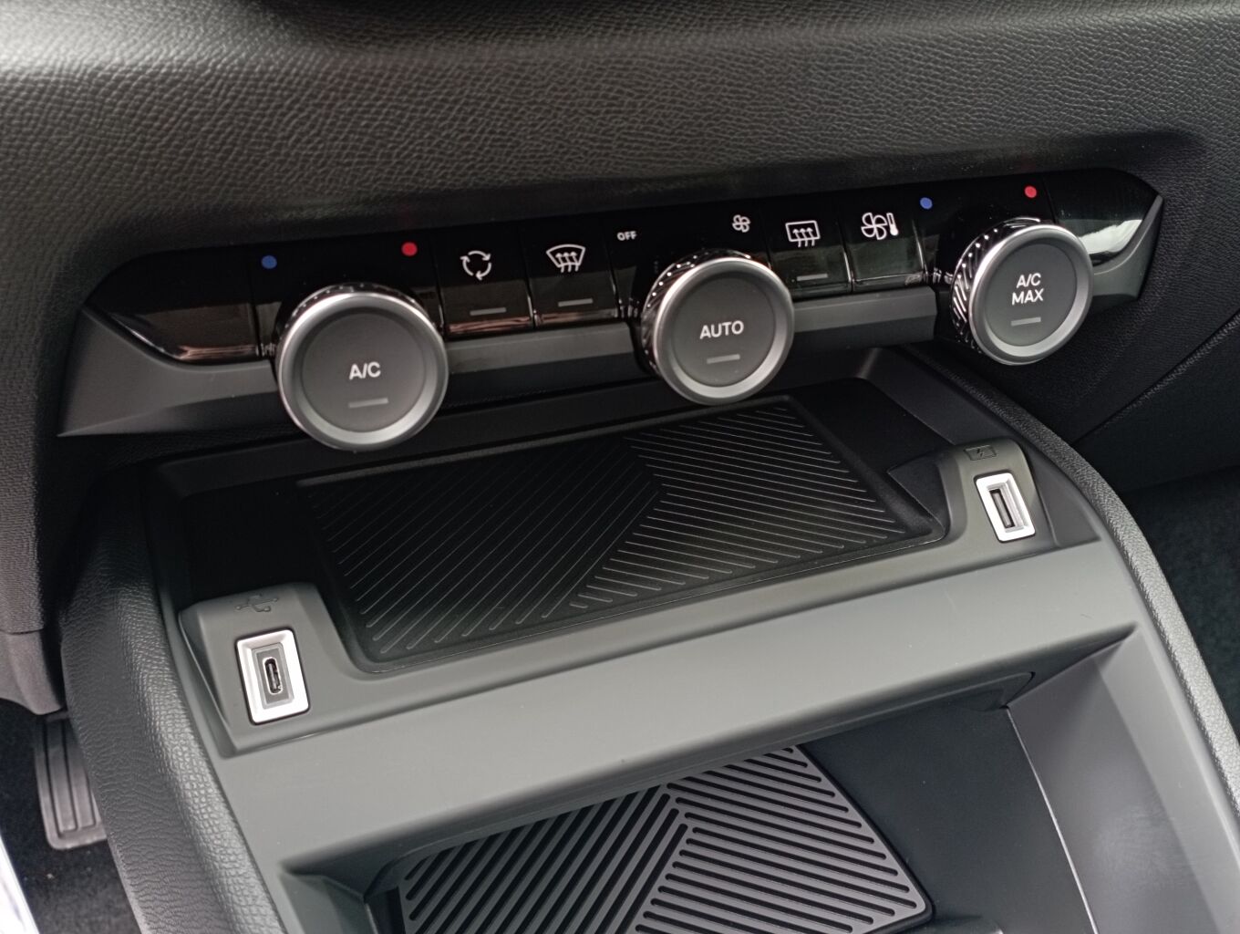 Foto vozidla Citroën C4 11