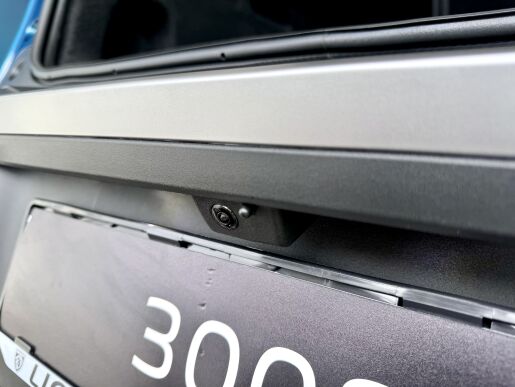 Peugeot 3008 ALLURE Hybrid 145k, Automat