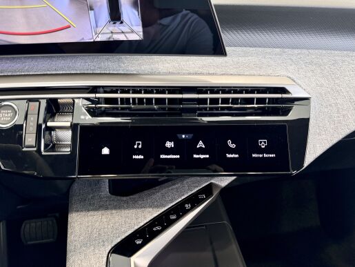 Peugeot 3008 ALLURE Hybrid 145k, Automat