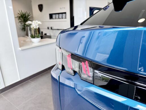 Peugeot 3008 ALLURE Hybrid 145k, Automat