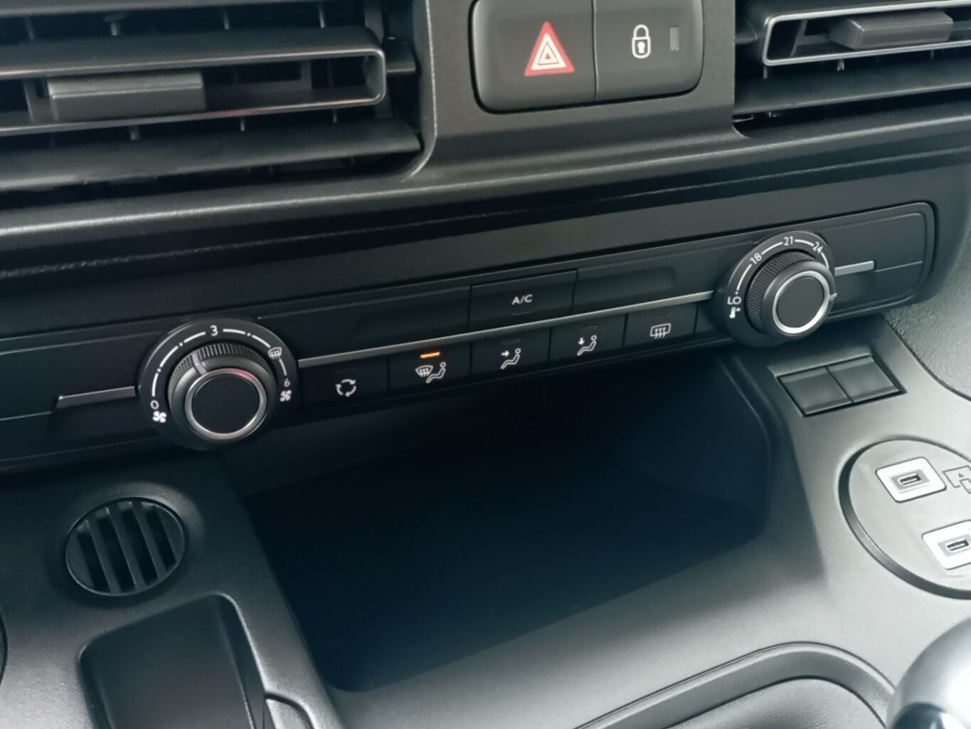 Foto vozidla Citroën Berlingo osobní 18