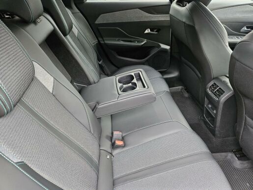 Peugeot 308 ALLURE PACK 1,2 PureTech EAT8