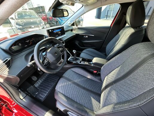 Peugeot 208 ALLURE PureTech 100k MAN6
