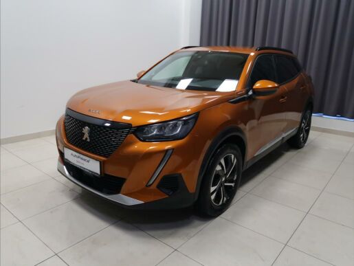 Peugeot 2008 1,2 i ALLURE  PureTech 100