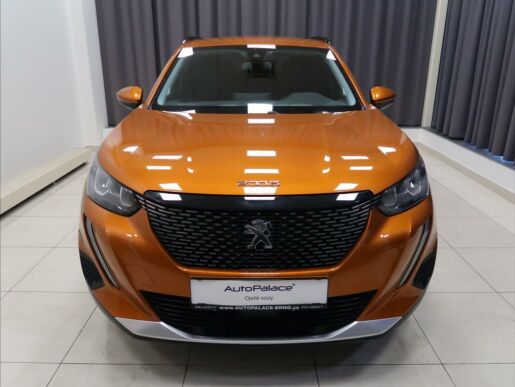 Peugeot 2008 1,2 i ALLURE  PureTech 100