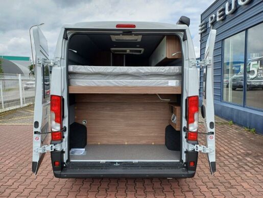 Peugeot Peugeot Boxer Obytný vůz Siesta 599