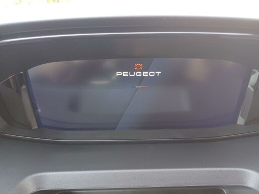 Peugeot Rifter Long Allure 1.5 7 let zár.