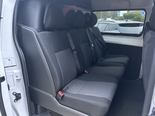 Peugeot Expert POLOCOMBI L2 2.0 145k 6 Míst