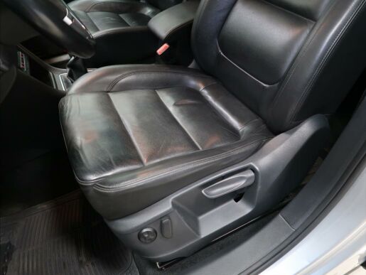 Volkswagen Sharan 2,0 TDI  Comfortline