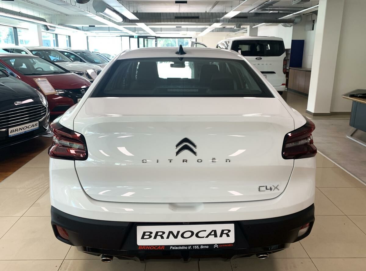 Foto vozidla Citroën C4 X 4