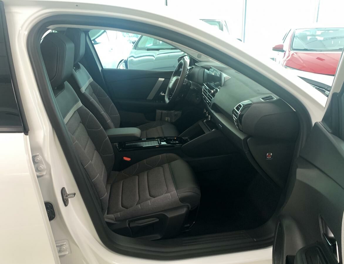 Foto vozidla Citroën C4 X 10