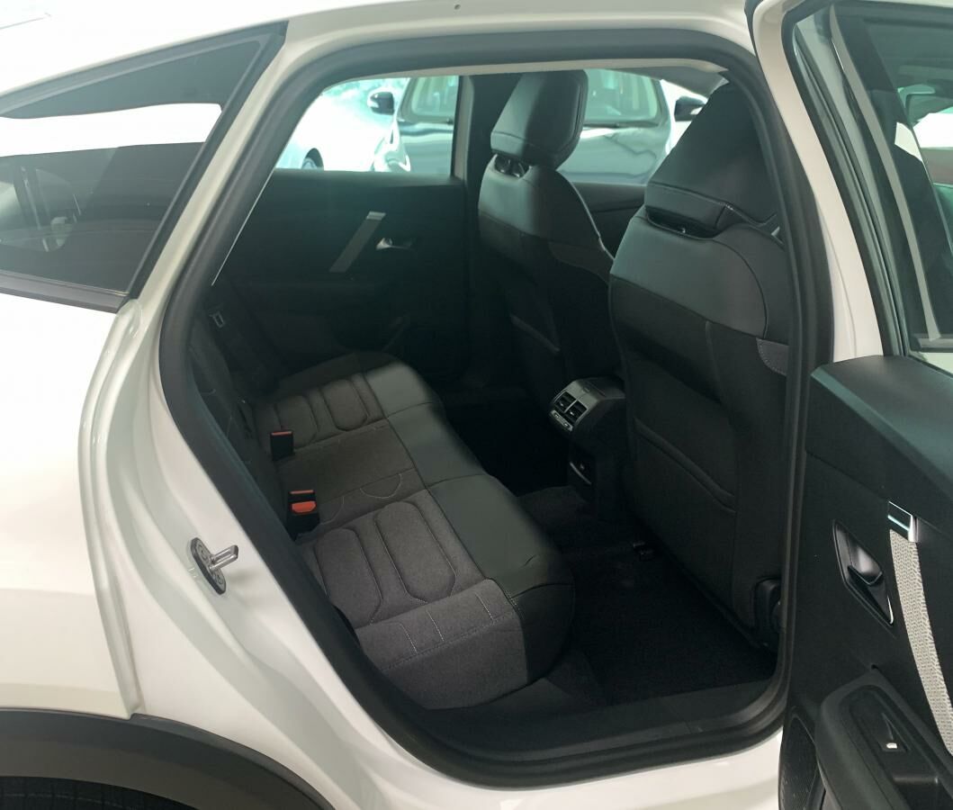 Foto vozidla Citroën C4 X 11