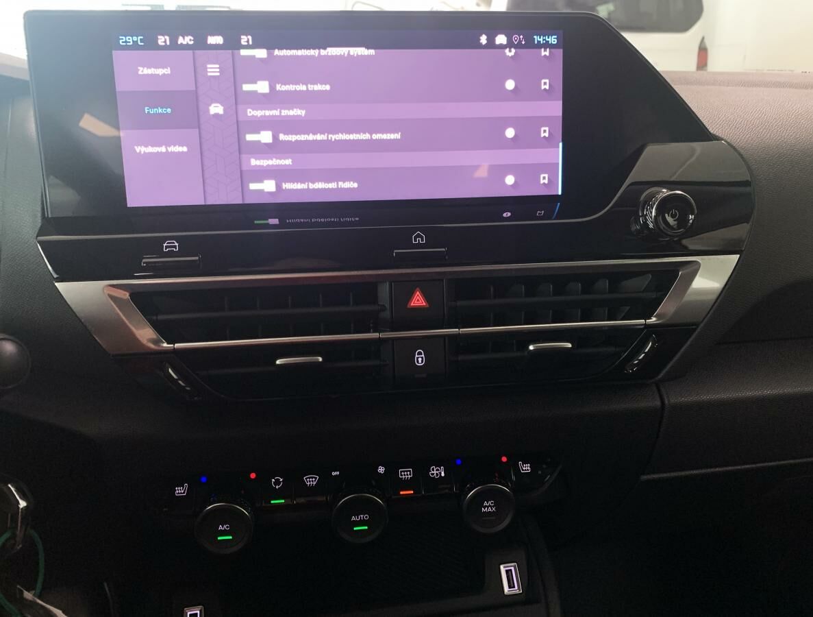 Foto vozidla Citroën C4 X 19