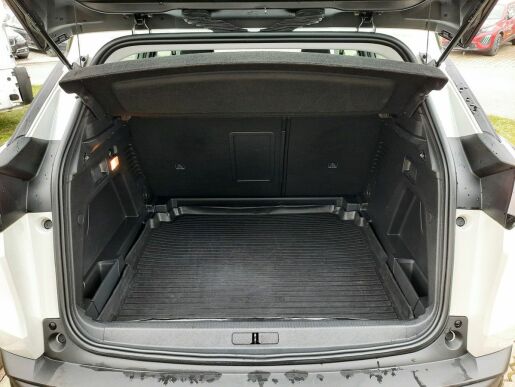 Peugeot 3008 ACTIVE PACK 1.5 BHDi 130k M6