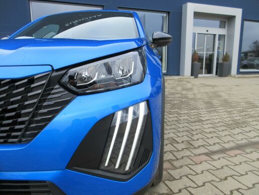 Peugeot 2008 STYLE PureTech 100 S&S MAN6