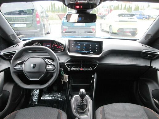 Peugeot 2008 STYLE PureTech 100 S&S MAN6
