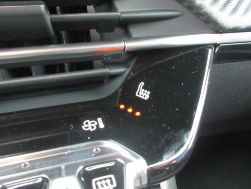 Peugeot 2008 STYLE PureTech 100 S&S MAN6