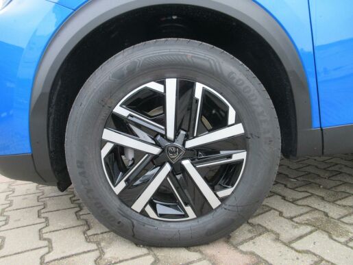 Peugeot 2008 STYLE PureTech 100 S&S MAN6