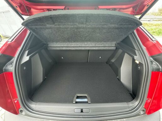 Peugeot 2008 ALLURE PureTech 130 S&S EAT8