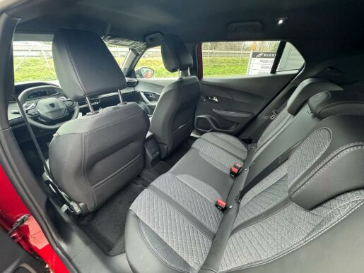 Peugeot 2008 ALLURE PureTech 130 S&S EAT8