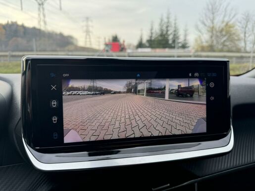 Peugeot 2008 ALLURE PureTech 130 S&S EAT8