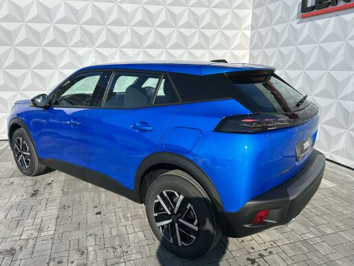 Peugeot 2008 STYLE Hybrid 136 e-DCS6