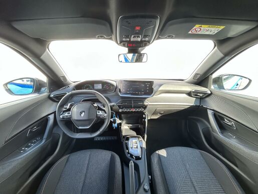 Peugeot 2008 STYLE Hybrid 136 e-DCS6