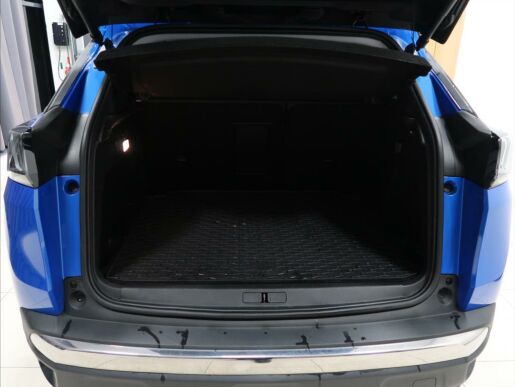 Peugeot 3008 1,2 i ALLURE PACK  AUT 130