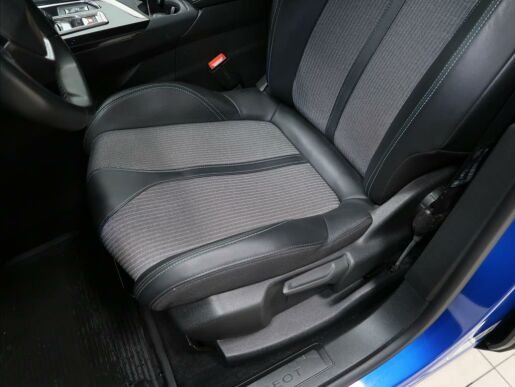 Peugeot 3008 1,2 i ALLURE PACK  AUT 130