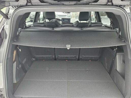 Peugeot 5008 1.5 BHDi 130 ALLURE PACK EAT8