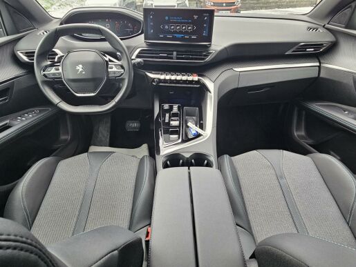 Peugeot 5008 1.5 BHDi 130 ALLURE PACK EAT8