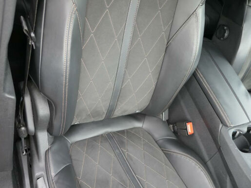 Peugeot 3008 GT 2.0BHDi 180 EAT6 DPH