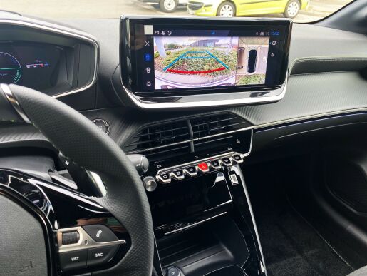 Peugeot 208 GT Hybrid 100 e-DCS6