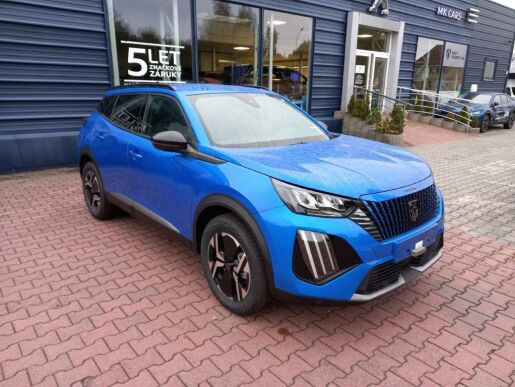 Peugeot 2008 ALLURE 1.2 PureTech 7 let zár.