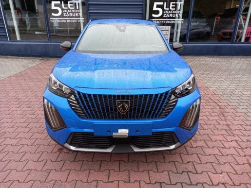 Peugeot 2008 ALLURE 1.2 PureTech 7 let zár.