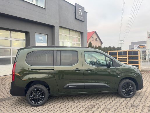 Citroën Berlingo osobní XL MAX 7 míst 1.5 BlueHDi 130 MAN6+stř.panel