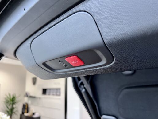 Peugeot 408 GT, El. víko, Matrix, Automat