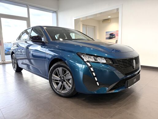 Peugeot 308 STYLE HYBRID 145 koní, Automat