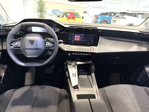 Peugeot 308 STYLE HYBRID 145 koní, Automat