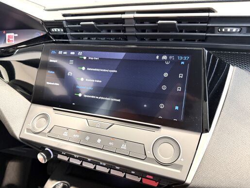 Peugeot 308 STYLE HYBRID 145 koní, Automat