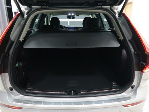 Volvo XC60 2,0 B5 AWD AUT Plus POLESTAR